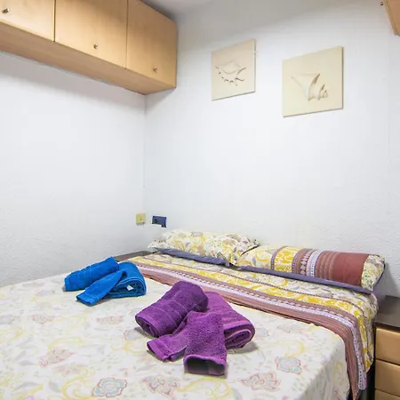 Beautiful In La Pobla De Farnals Apartment Massalfassar